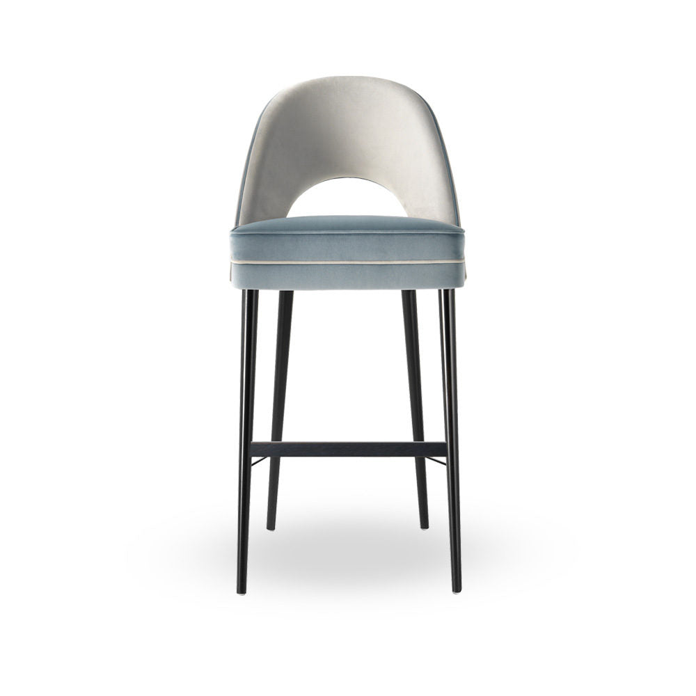 
                  
                    Barhocker Larina
                  
                