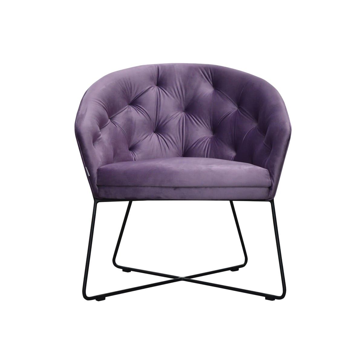Lila Sessel mit Knopfheftung &amp; halbrundem Eisengestell – Stilvolles Design für moderne Räume