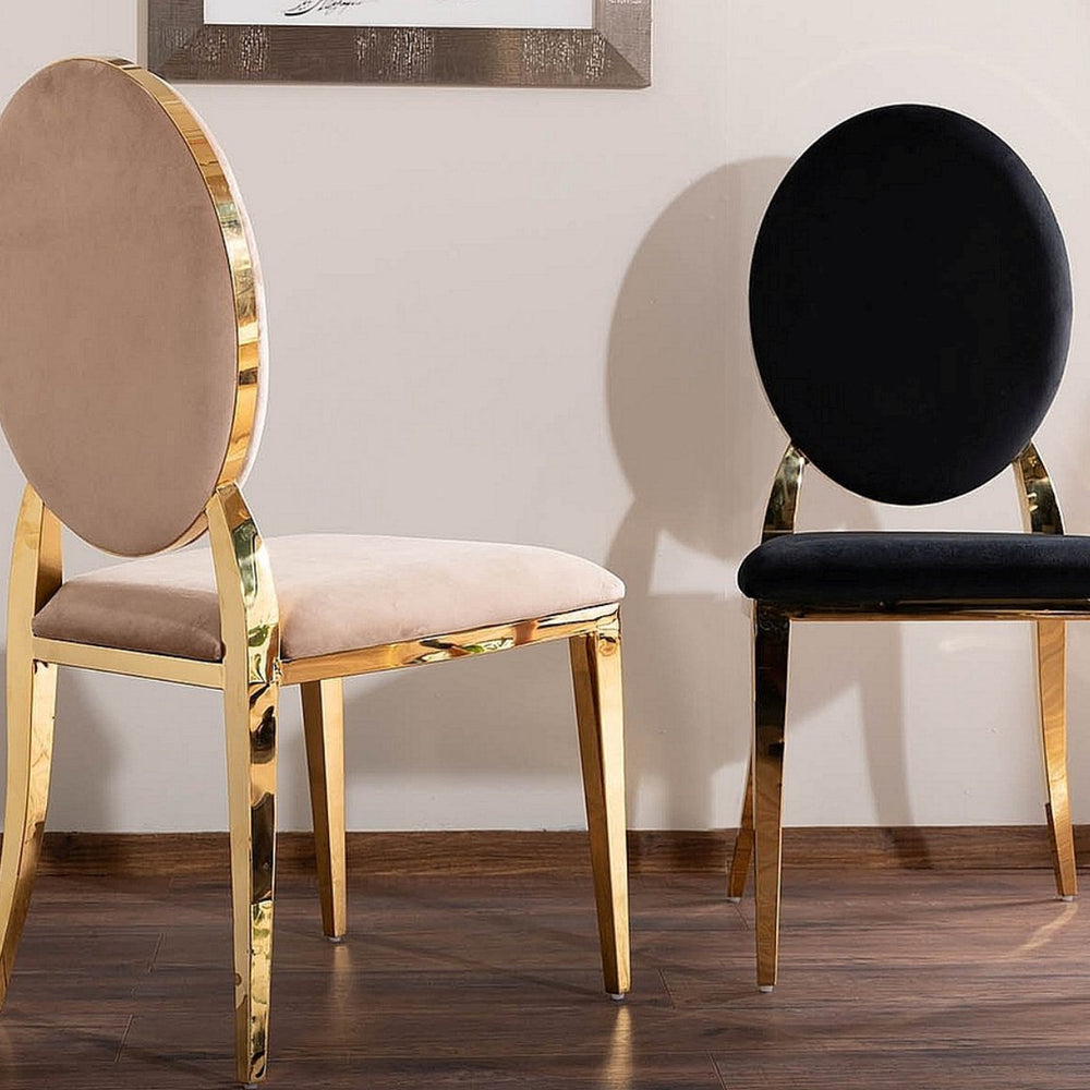 
                  
                    Stuhl im Medaillonform mit Messinggestelle - Klassik trifft modernes Design
                  
                