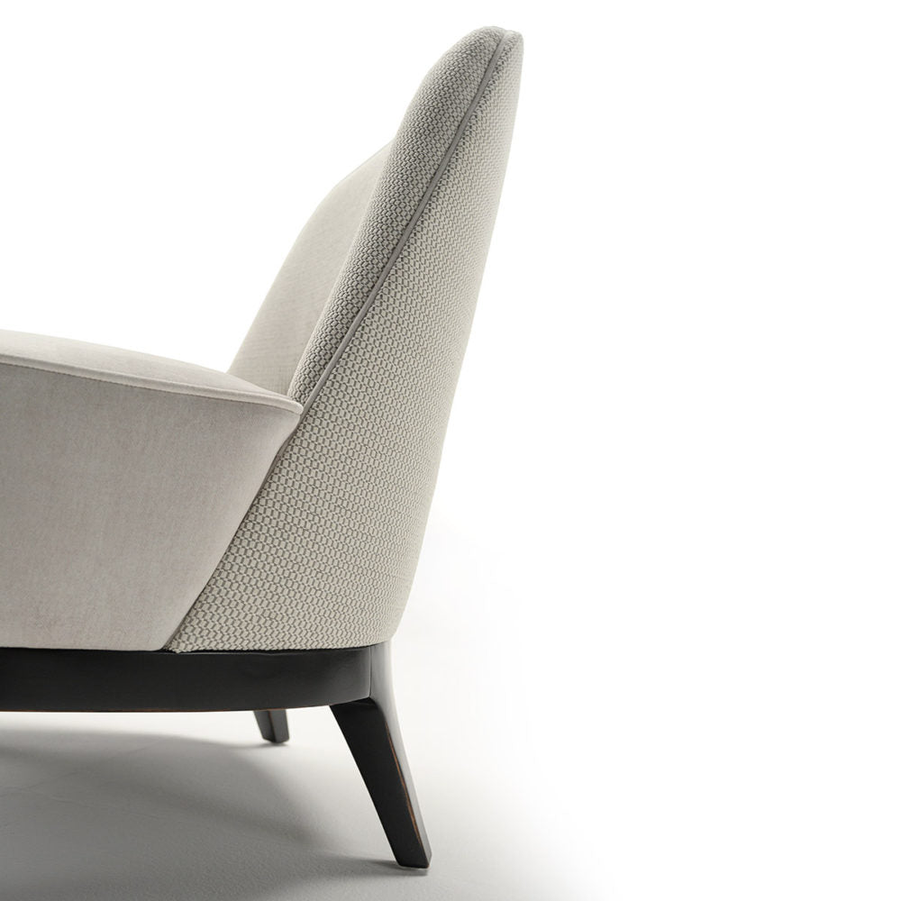 
                  
                    Sessel Mick
                  
                