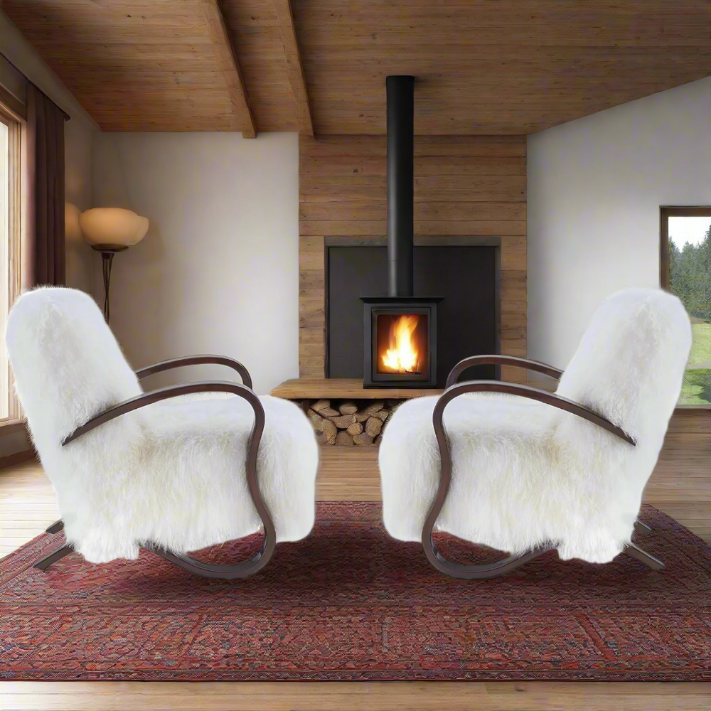
                  
                    Der Sessel Frida in einem modernen und stilvollen Raum, perfekt für luxuriöse Lounges oder Ruhezonen.
                  
                